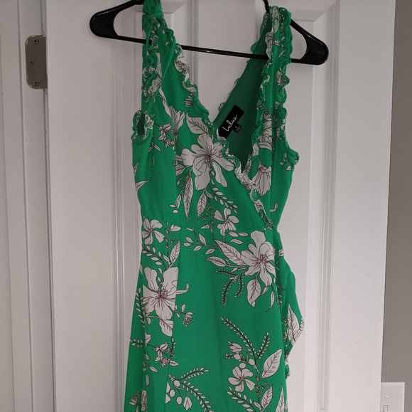 Green floral wrap dress - Picture 3 of 3